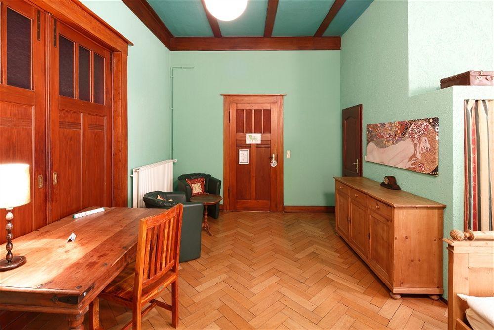 Avalon Bed & Breakfast Themen/- Nichtraucherhotel Hannover Exteriör bild