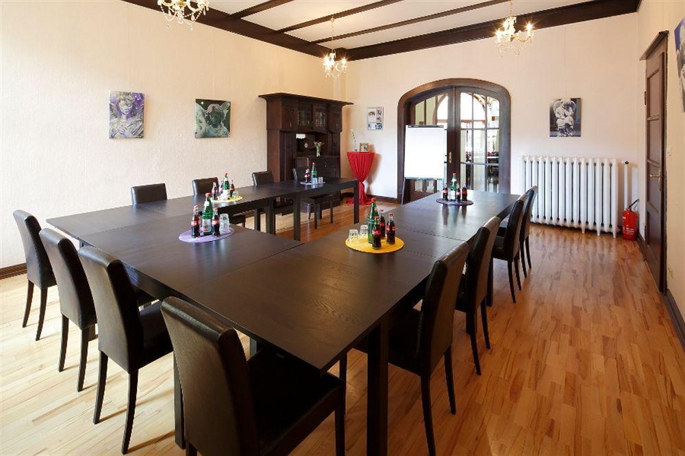 Avalon Bed & Breakfast Themen/- Nichtraucherhotel Hannover Exteriör bild