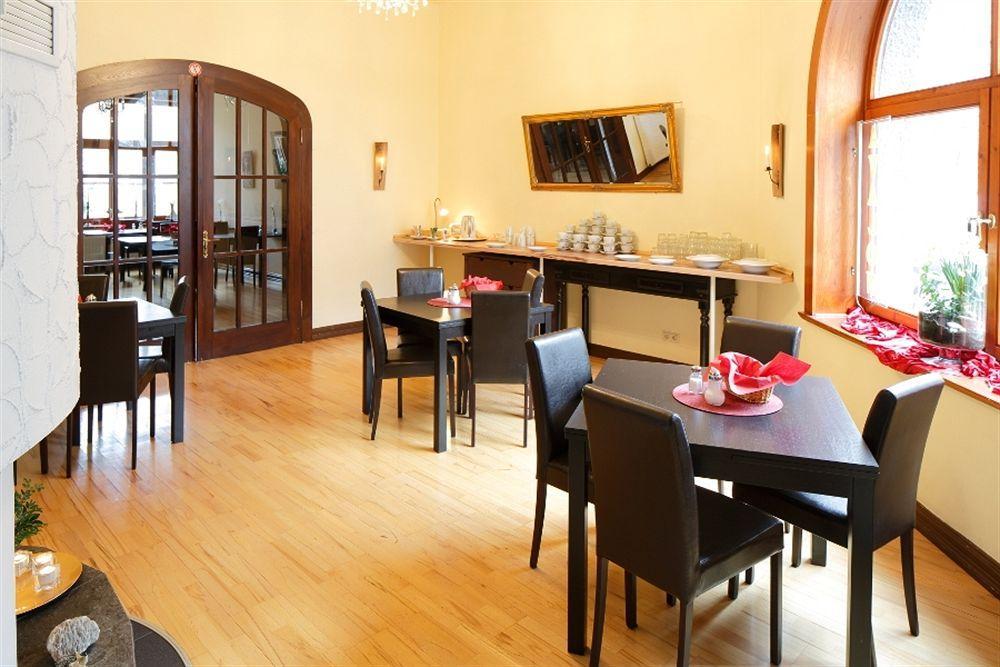 Avalon Bed & Breakfast Themen/- Nichtraucherhotel Hannover Exteriör bild