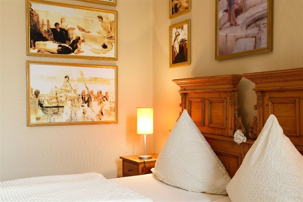 Avalon Bed & Breakfast Themen/- Nichtraucherhotel Hannover Exteriör bild